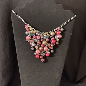VINTAGE BIB NECKLACE🌟Statement•Amazing colorful metallic beads with silver tone